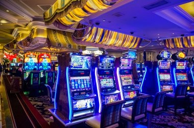 manhwa platform interface showing live dealer tables and sportsbook markets